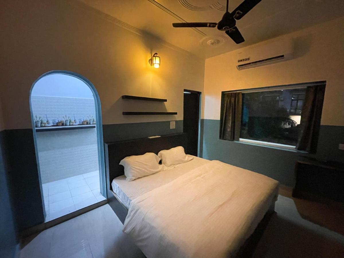 12 Monks Rishikesh Rishīkesh Exterior foto